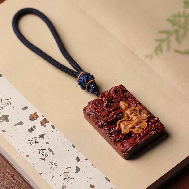小叶紫檀嵌檀香御龙自在观音木雕精雕工艺品手把件挂件车挂装饰