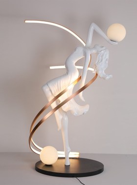 新款抽象a人物落地灯雕塑售楼处酒店大堂舞蹈女神艺术摆件装饰