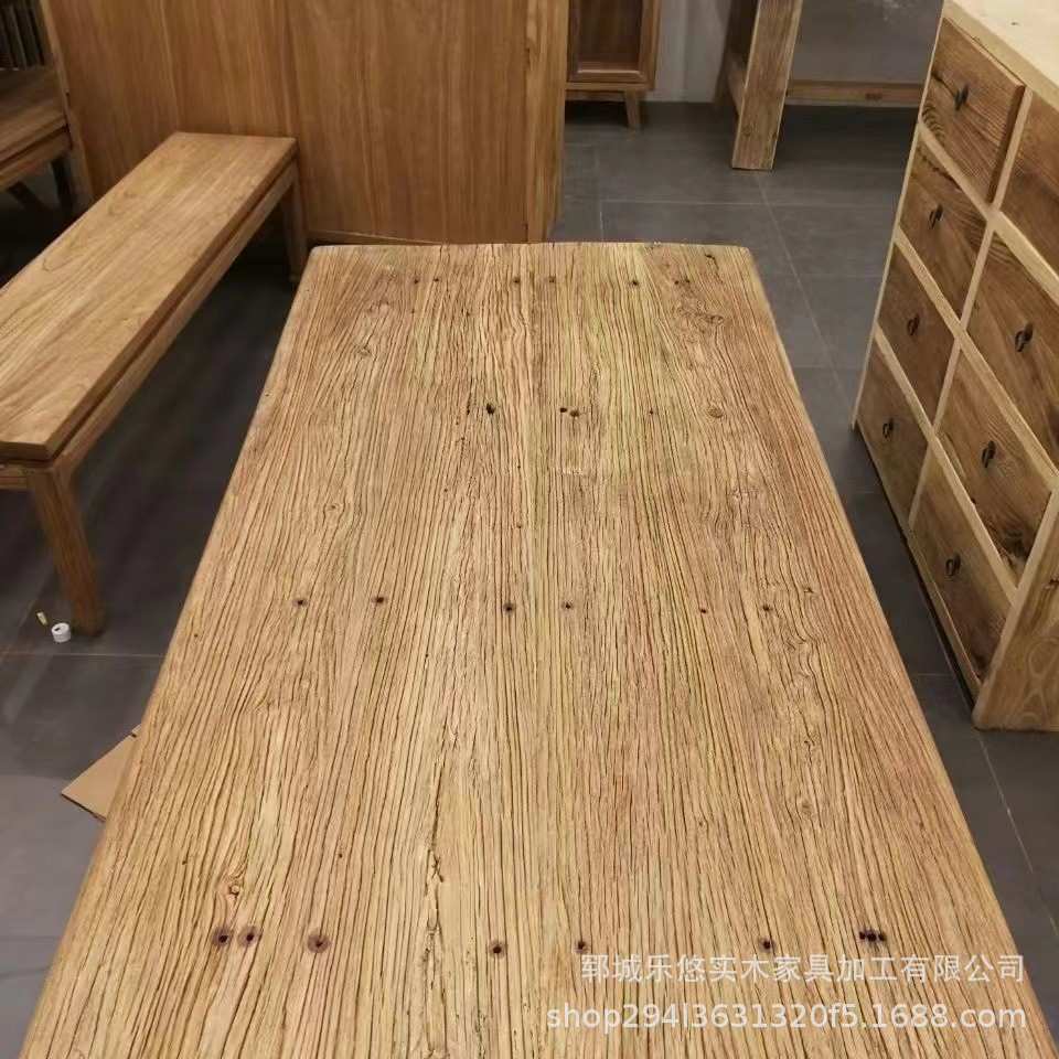 老榆木原木板材风化餐桌板材实木护墙装饰板新款榆木楼梯踏步板材