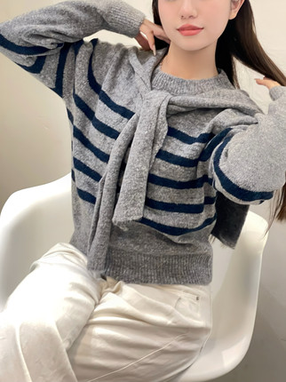 2024秋冬季新款披肩系带学院风减龄软糯条纹毛衣女针织衫打底上衣