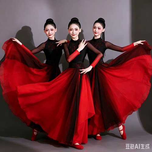 2026新款古典舞演出服女飘逸新款舞蹈服扇子舞喜庆秧歌服