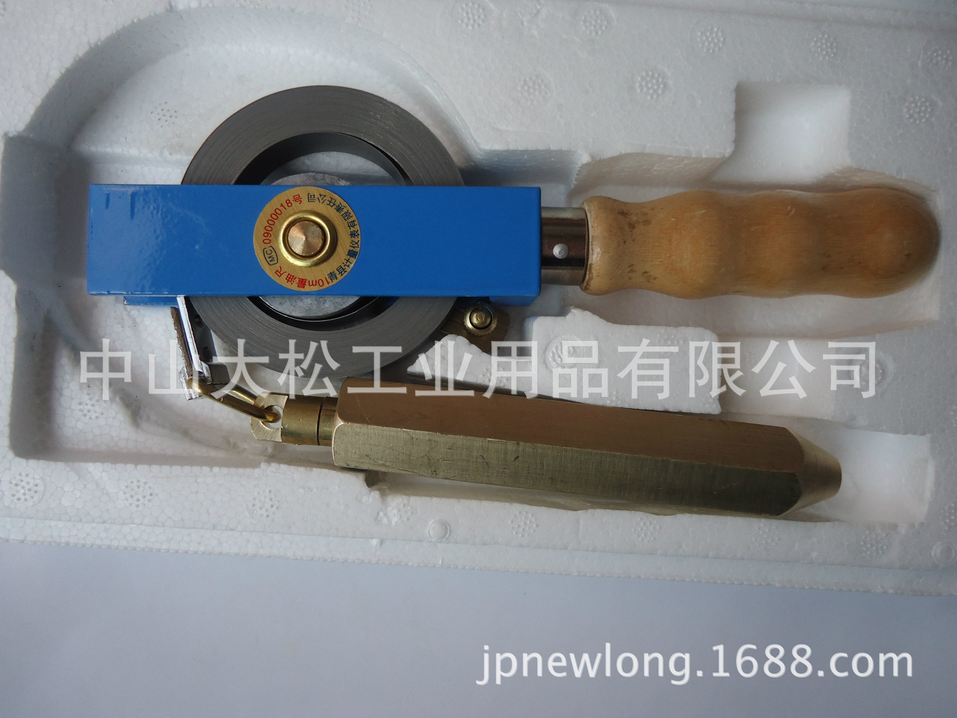 10M量油尺不锈钢尺带带铜坠防爆测深尺青县计量仪表有限公司