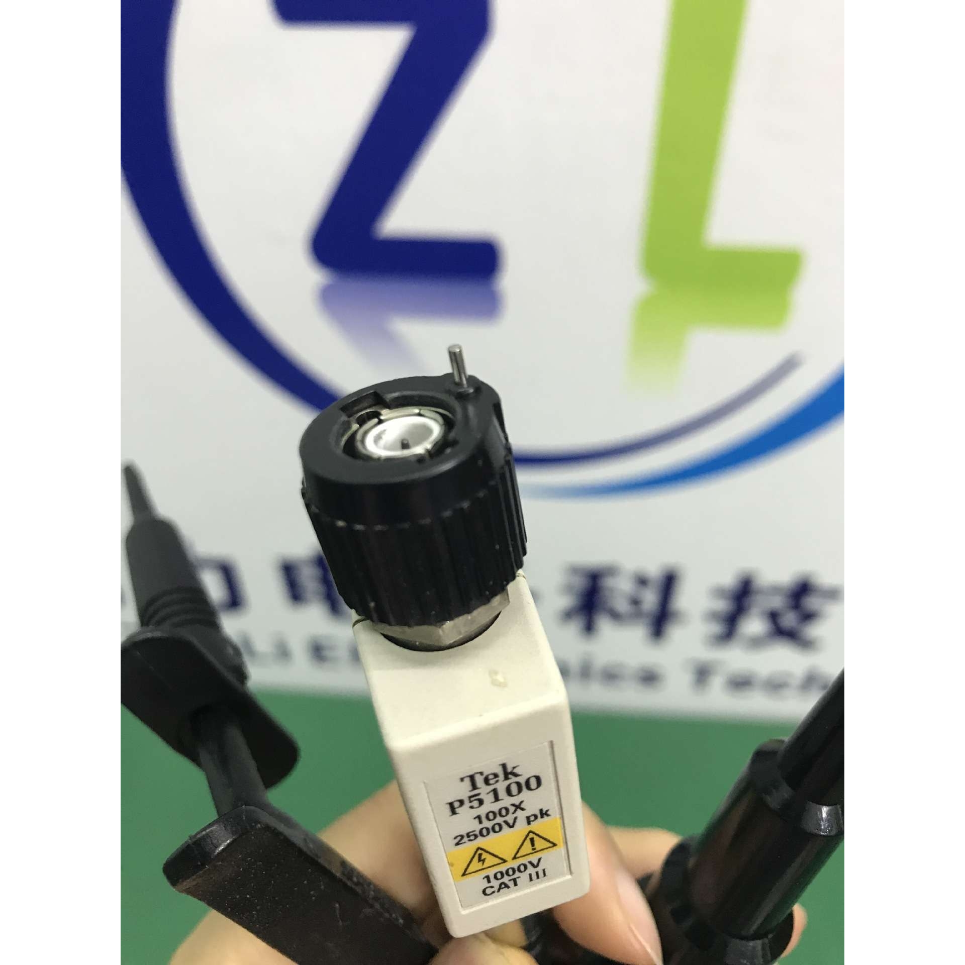 出售泰克无源高压探头P5100A P5100电压探头P5100A P6015A