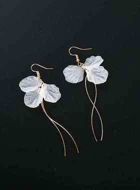 极速E295 Simple and versatilxe immortal flower petals long e