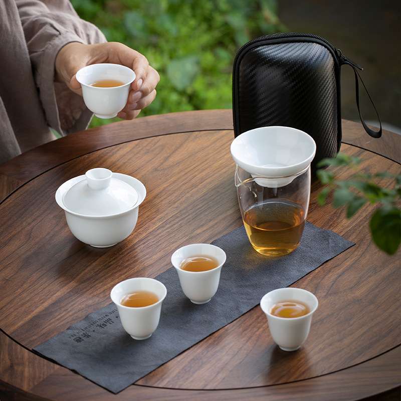 德化白瓷旅行茶具套装简约一壶四杯户外陶瓷盖碗茶杯便携式快客杯