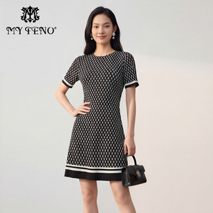 女装 马天奴2026夏新款 气质时尚 收腰连衣裙子法式 黑色印花圆领短袖