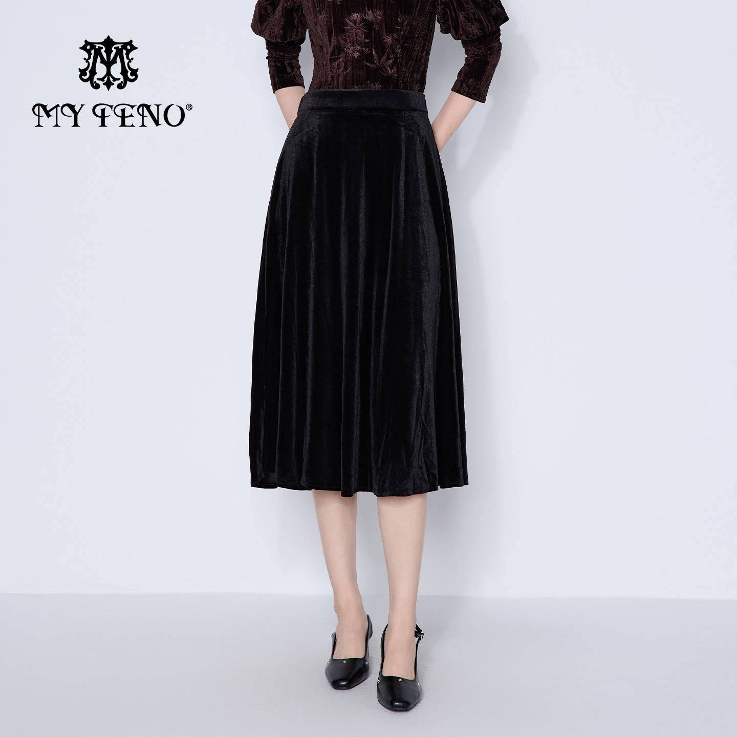 马天奴纯色丝绒松紧腰A摆半裙