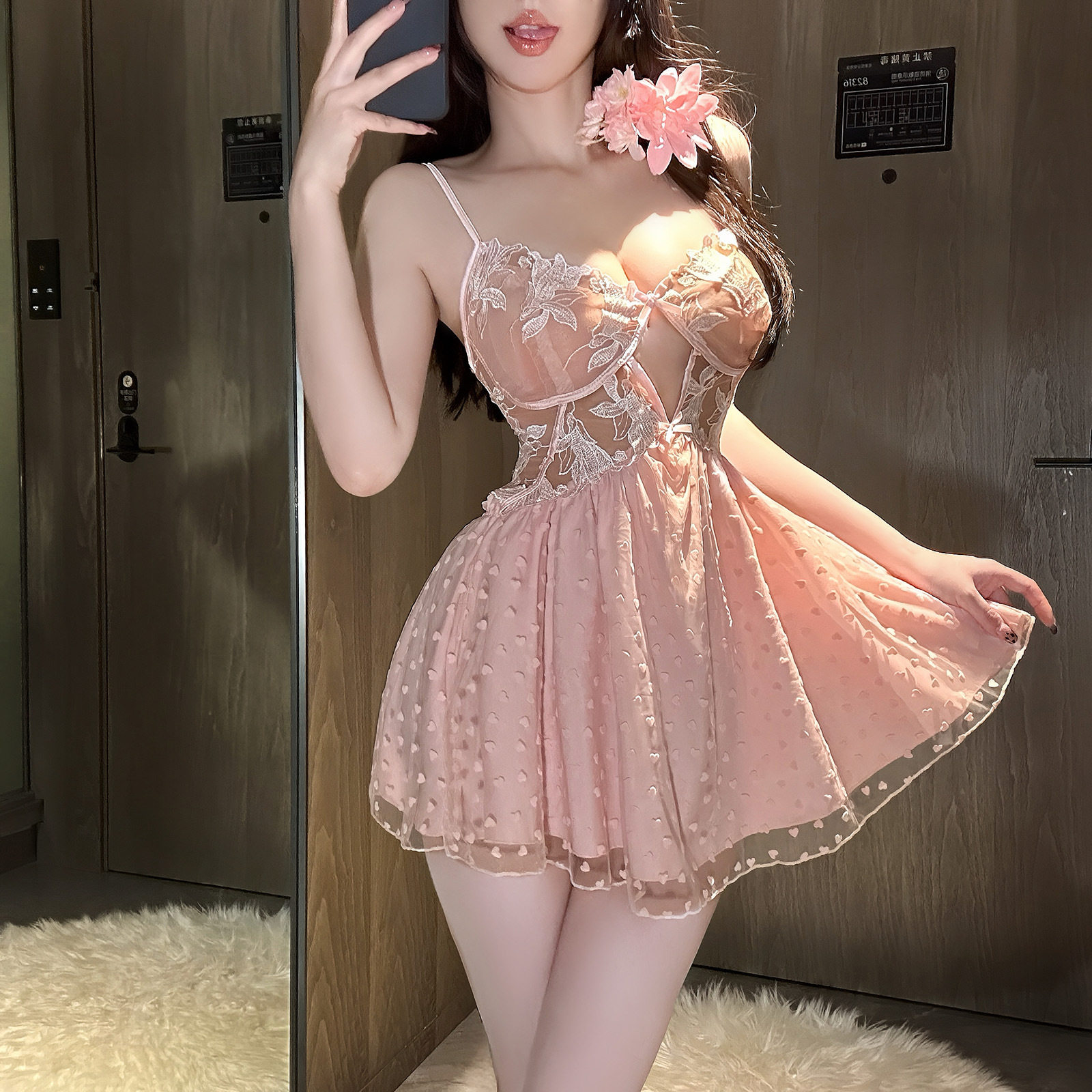 少女风粉色刺绣网纱吊带裙甜美可爱性感睡衣纯欲连衣裙镂空睡裙女