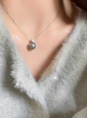 单颗灰色珍珠锆石吊坠项链女早春小众高级感毛衣链简约颈链配饰品