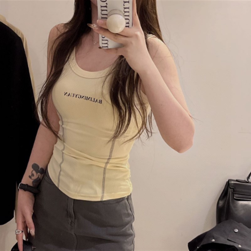 极速Tia小田修身显瘦遮y副乳内搭外穿螺纹无袖打底上衣