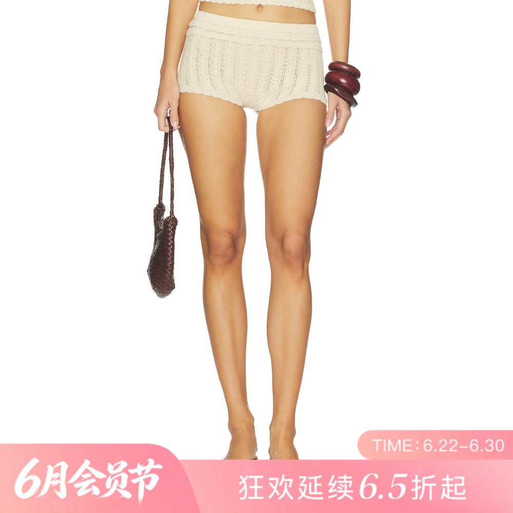 [夏季新品]REVOLVE米白色显瘦收腰直筒高腰修身短裤度假短裤