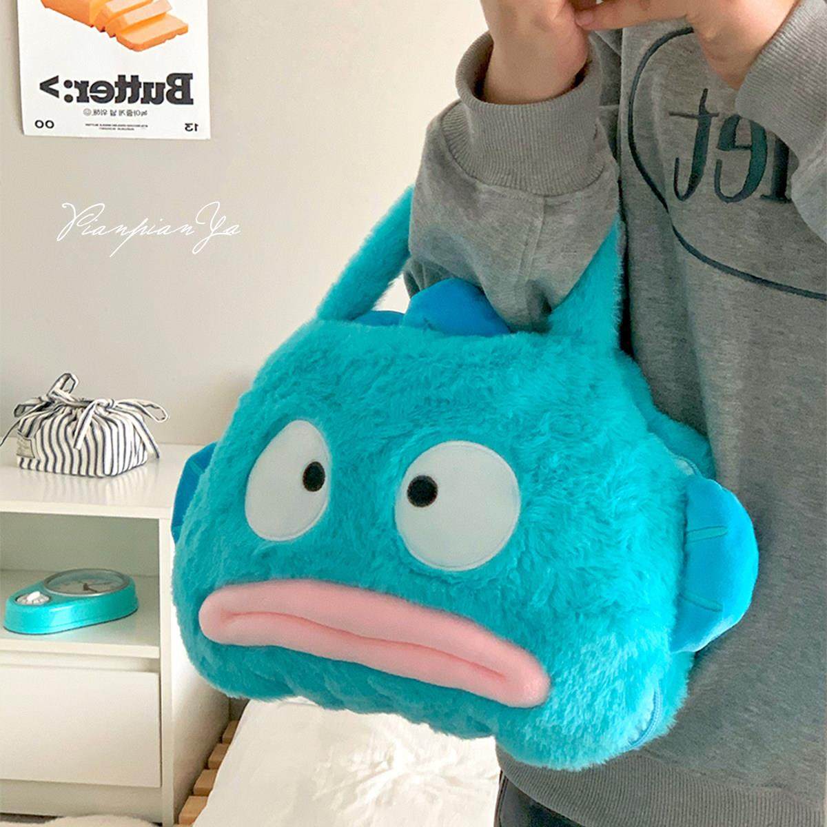 蓝色大眼丑鱼抱枕毯丑萌人鱼手拎毯毛绒沙发靠枕垫办公室毛毯礼物,居家布艺,抱枕被,淘宝优惠券,粉丝福利购,淘宝优惠卷