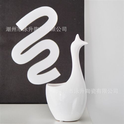 创意天鹅花瓶陶瓷高级感金色插花瓶玄关家居酒柜化妆桌摆件定制
