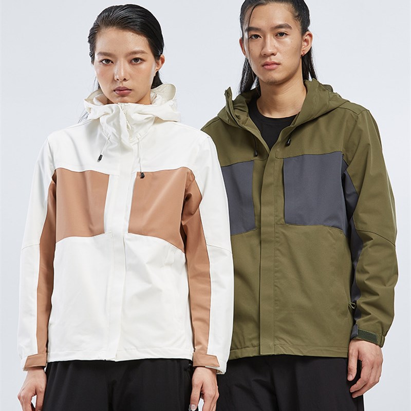 山系机能冲锋衣男女单层冲锋衣情侣户外宽松防水旅行防风外套风衣