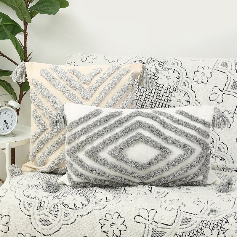 簇绒绣花抱枕北欧简约毛绒家居沙发抱枕套客厅卧室靠枕靠垫套