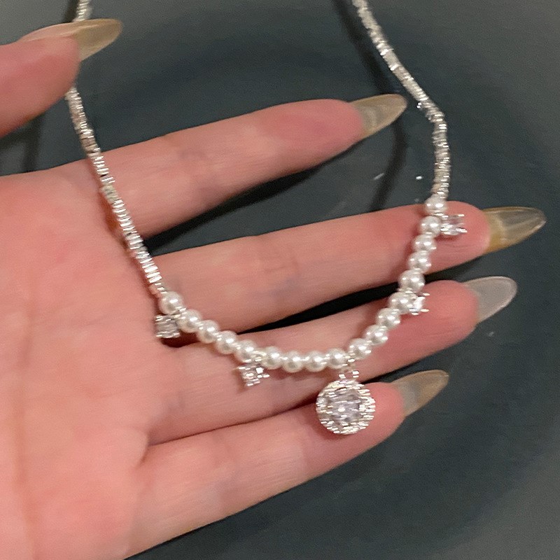 碎银子珍珠项链女款2024新款锁骨链流苏吊坠项链轻奢小众颈链饰品