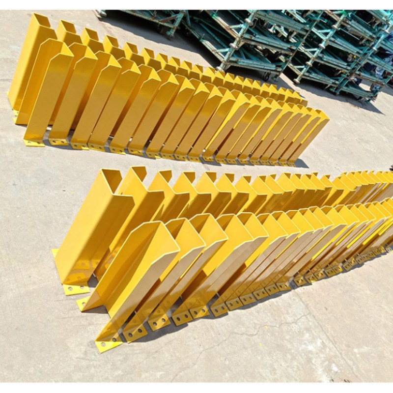 重型货架防撞护角立柱叉车防护护脚 u型L型防撞柱护角仓储货架配