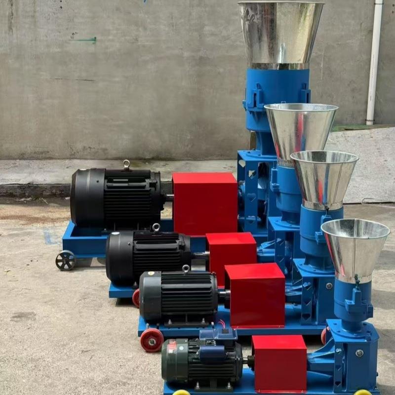 畜牧养殖饲料机牛羊厂家中小型家用饲料颗粒机养殖用颗粒均匀