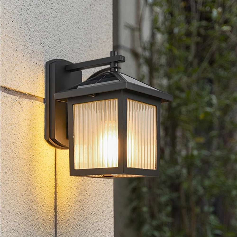跨境新款太阳能壁灯露台庭院花园别墅感应式太阳能壁灯