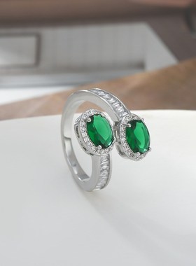 2023年新款镶锆石气质开口戒指女高级感祖母绿方糖指环个性食指戒