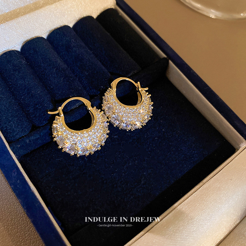 EXQUISITE SPARKLING DIAMOND EARRINGS 2024 NEW HOT EARRINGS LIGHT LUXURY NICHE DESIGN SENSE OF HIGH-END EARRINGS FRENCH EARRINGS WOMEN