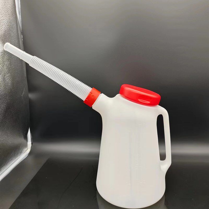 升级加厚机油壶4S店车船用润滑塑料加油桶壶长嘴注油壶带刻度带盖