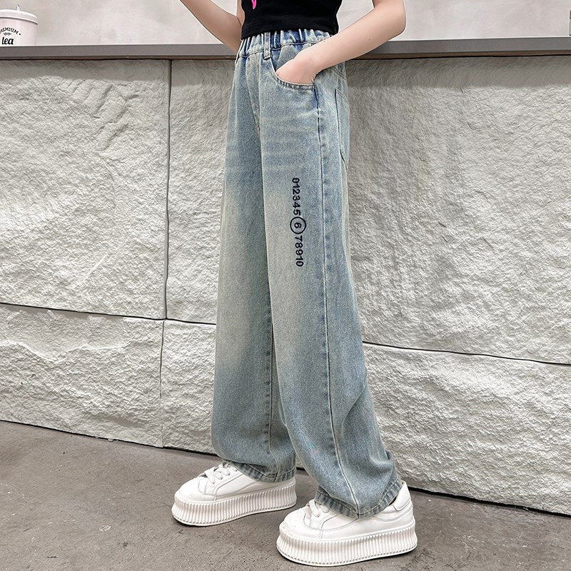 女童直筒牛仔裤春秋m洋气儿童窄版阔腿裤柔软女大童春季浅蓝色裤