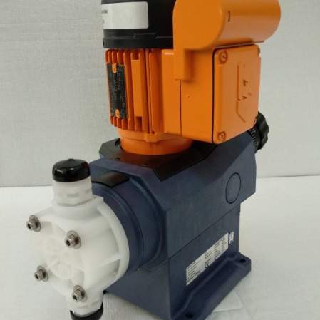 ALPC0417PVT200A0 PROMINENT添加泵