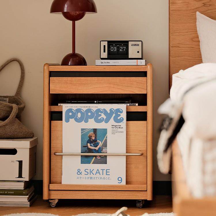 北欧家用现代床头柜极窄床头柜小型日式樱桃木家具可移动收纳柜