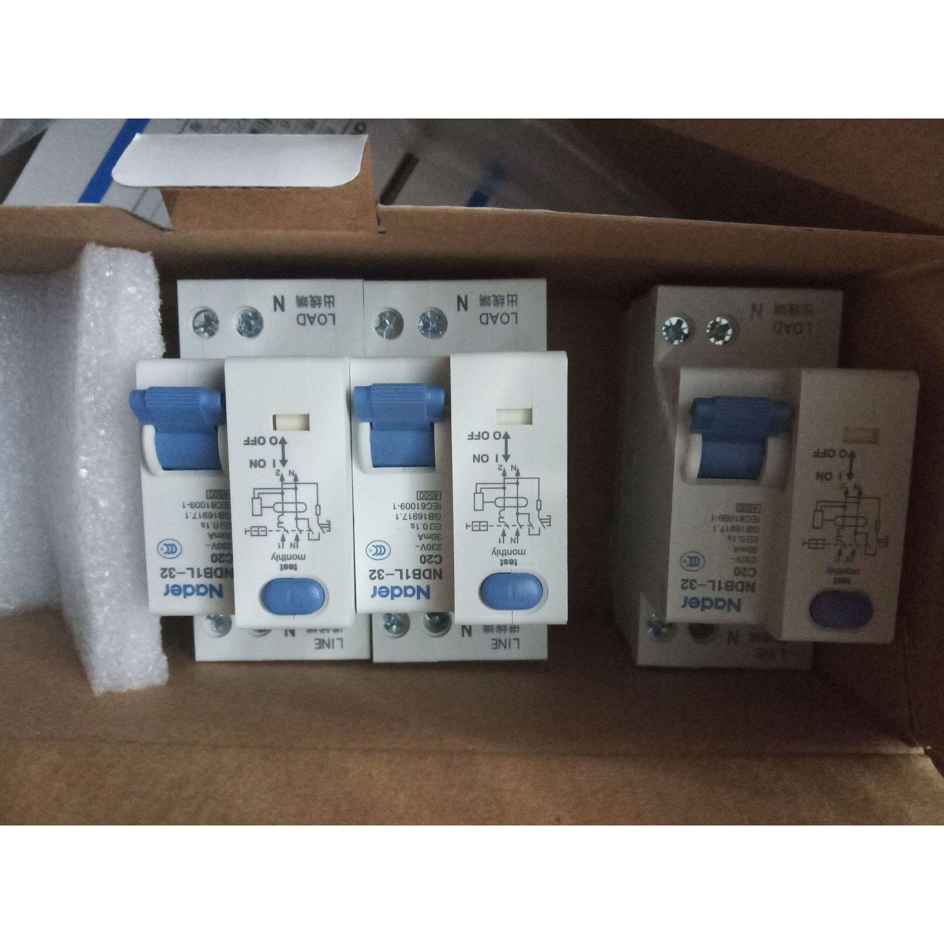 上海良信电器供应断路器NDB2Z-63C 4A/1P NDQ3H-3150 D 1600/4 II