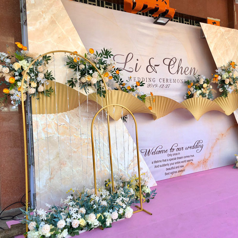 极速新款婚庆道具高山流水婚礼屏风摆H件T台开业拱门路引珠帘门铁