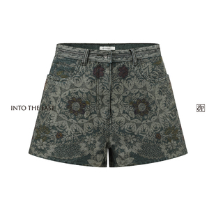 Into The East己印复古印花牛仔短裤