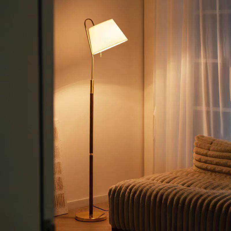 中古落地灯客厅沙发茶几灯轻奢美式复古高级感卧室床头柜立式台灯