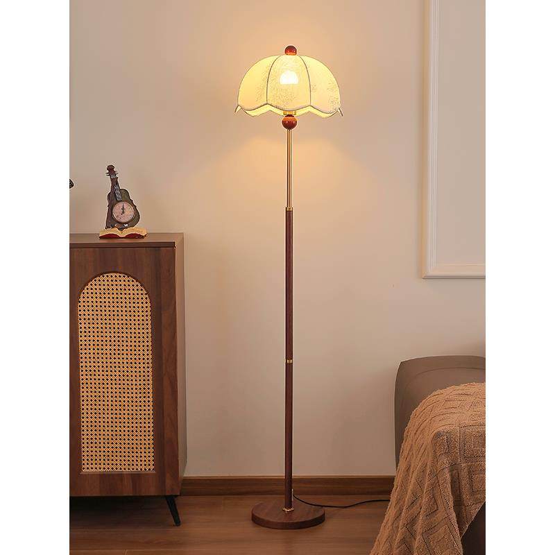 感奶油风氛围落地灯客厅沙发旁中古立式现代简约卧室书房台灯