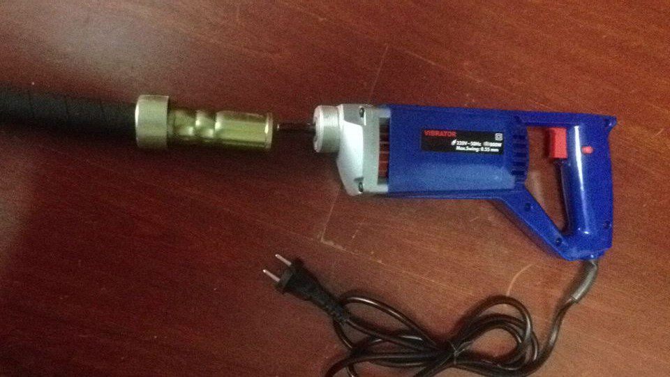 1.1KW 60HZ 聚碳式手持振动器 电源线可加长