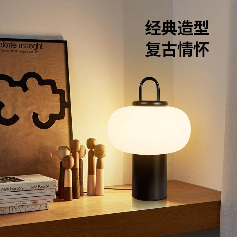 手提灯笼轻奢台灯床头高级感充电款便携式卧室书房装饰氛围感台灯