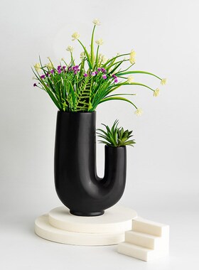 畅瓷风黑色陶瓷花器 创意台面陶瓷花瓶 家居装饰摆件磨砂几何花插