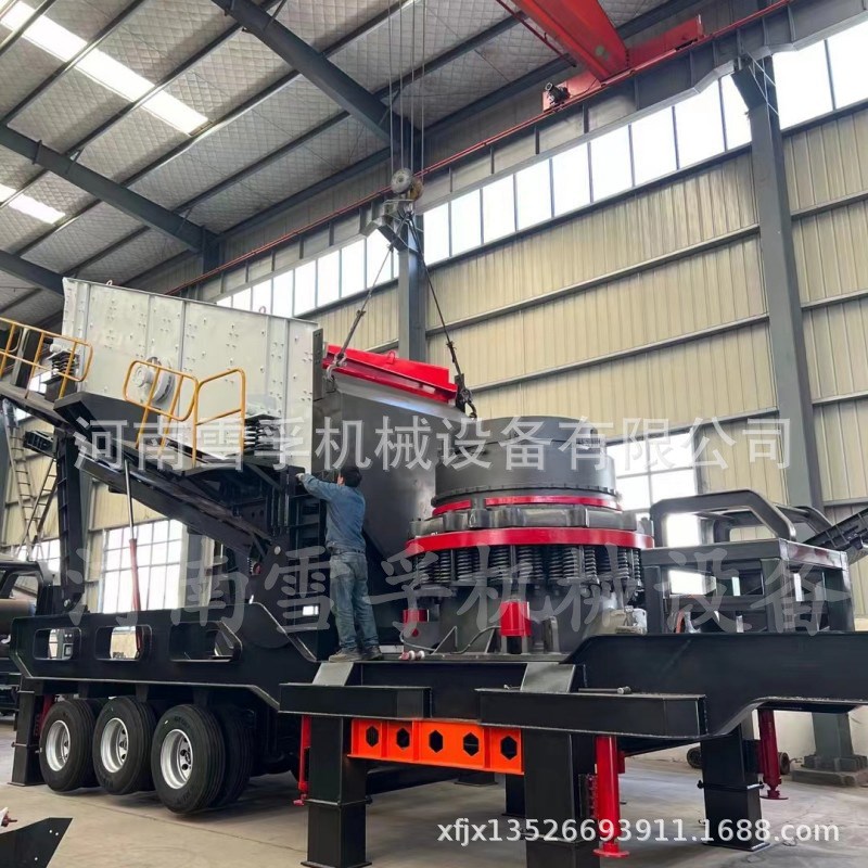 轮胎式建筑垃圾煤矸石锤式破碎机 简易型移动式破碎车 油电两用