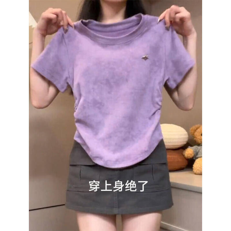 甜酷辣妹紫色扎染l正肩短袖t恤女夏设计感修身显瘦褶皱收腰短上衣