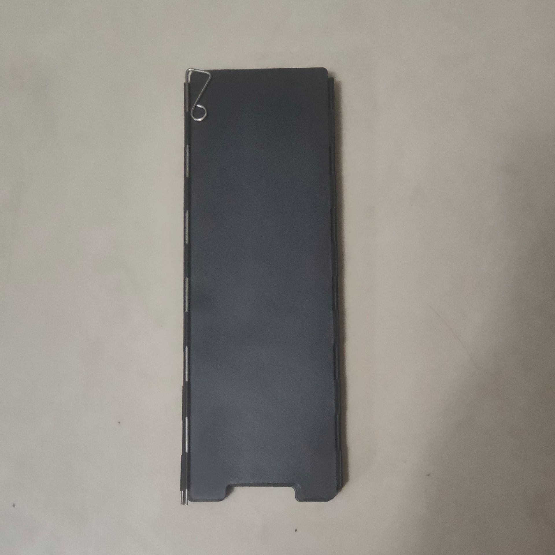 户外黑色多片挡风板野营烧烤篝火炉具可折叠炊具氧化板聚热防风板