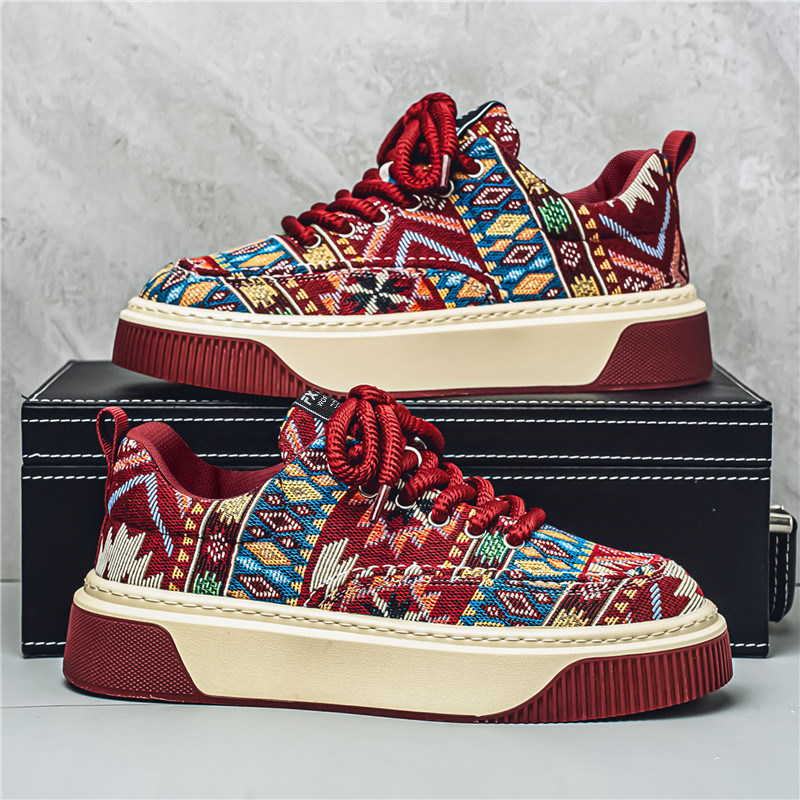 帆布男鞋春季青少年运动休闲厚底印花板鞋学生工作老北京布鞋潮鞋