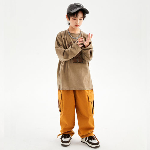 新品男孩嘻哈e演出服hiphop女孩表演服街舞幼儿潮服做旧长袖T咖色