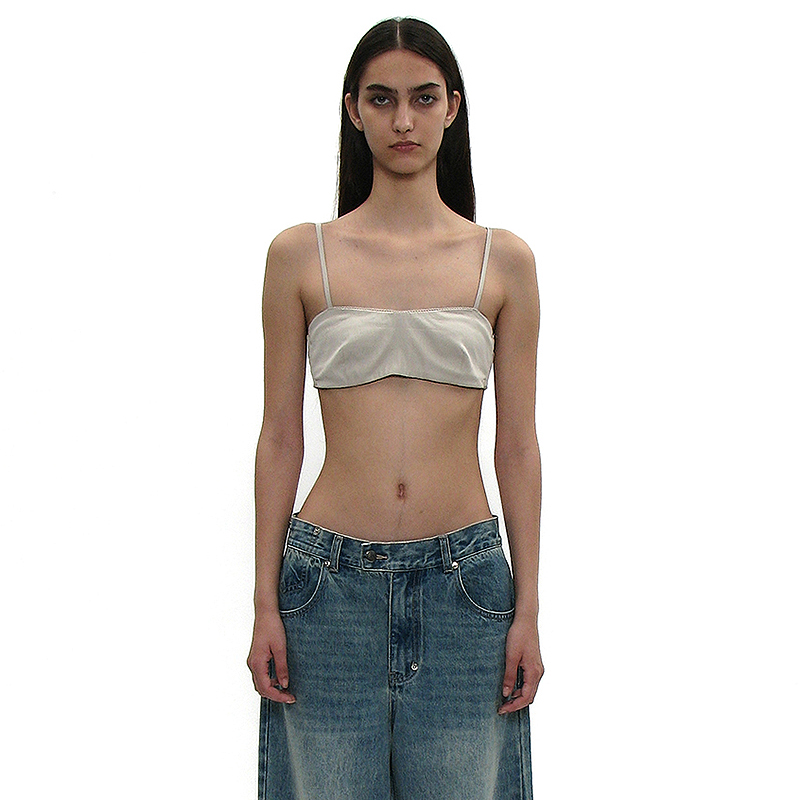 小胸美背轻薄无钢圈吊带文胸