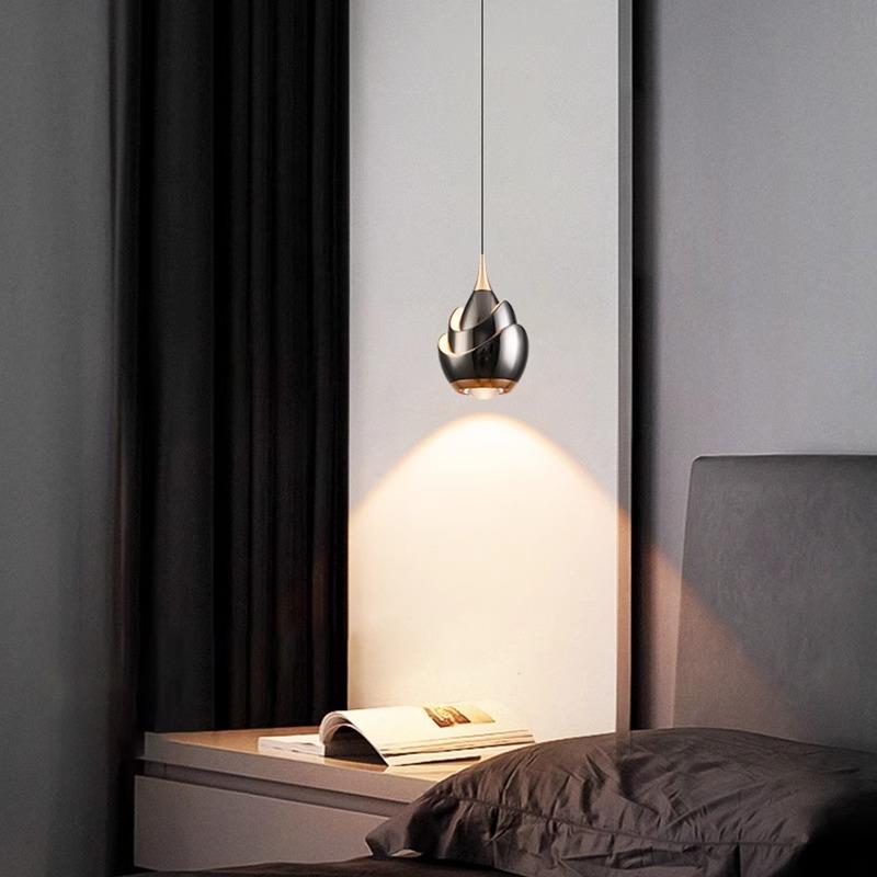 2024新款卧室床头吊灯北欧轻奢氛围灯触摸开关调光升降悬停吊线灯