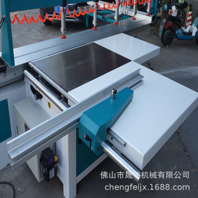 木工精密裁板锯90-45度推台锯开料锯木工锯机厂家直供