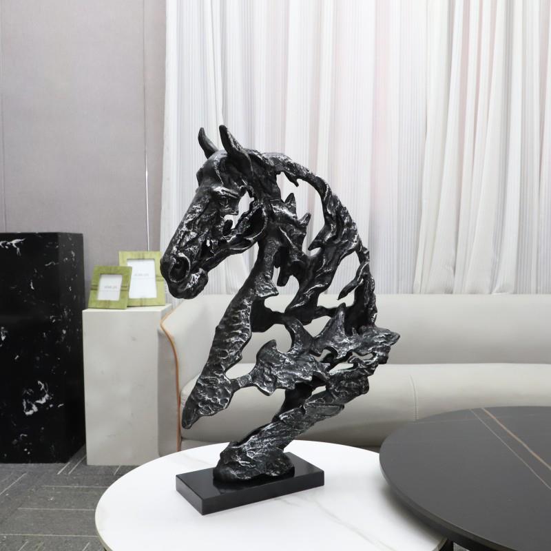 现代简约抽象镂空铸铁马头雕塑摆件客厅卧室玄关酒店软装家居饰品