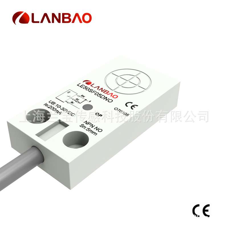 兰宝方形接近开关LE50SF05DPO 3线齐平5mm常开PNP 电感式传感器