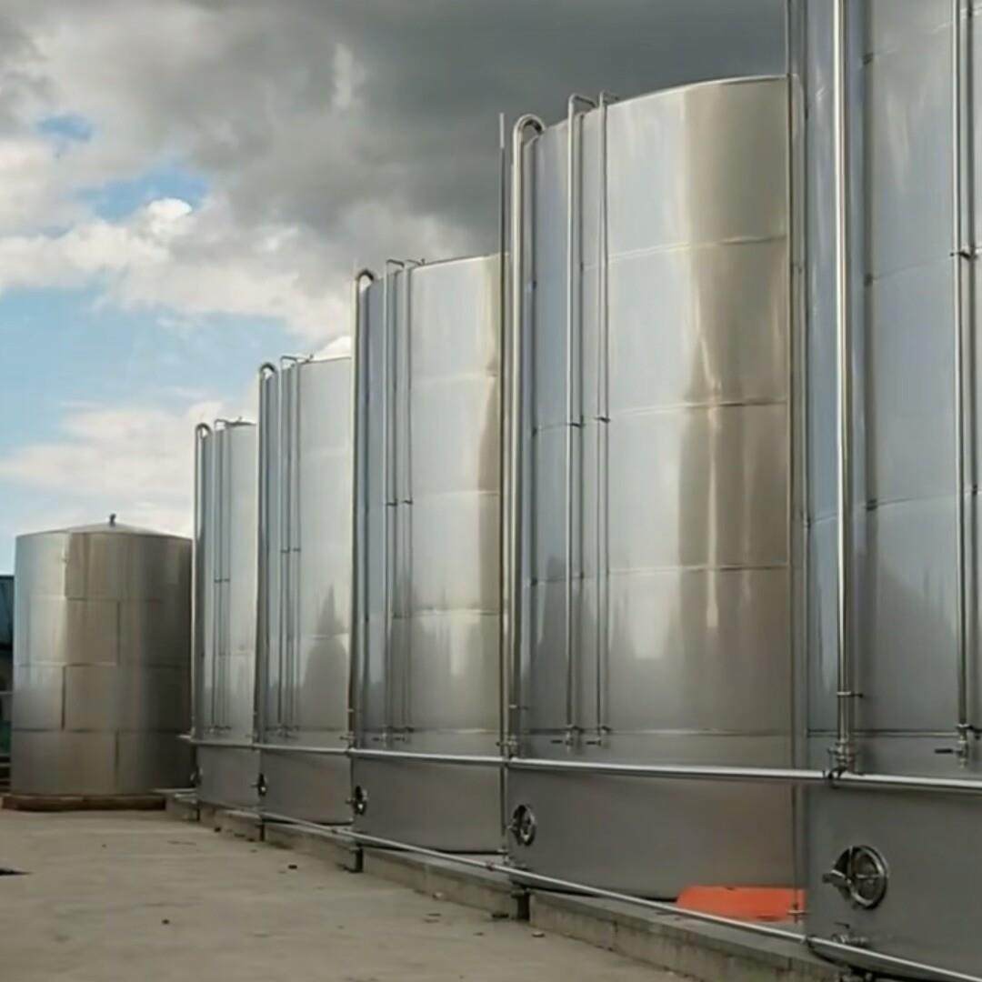 加工大型不锈钢罐白酒储存设备 304耐腐蚀液体酱油醋白钢罐价,清洗/食品/商业设备,酿酒设备,淘宝优惠券,粉丝福利购,淘宝优惠卷