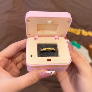 浪漫华容道肯邮麦瑞蜜戒指盒收纳求婚礼创意惊喜便携2026新款可爱
