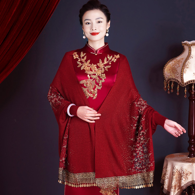 披肩斗篷外套带袖子冬搭配喜妈妈喜婆婆婚宴旗袍开衫保暖流苏围巾
